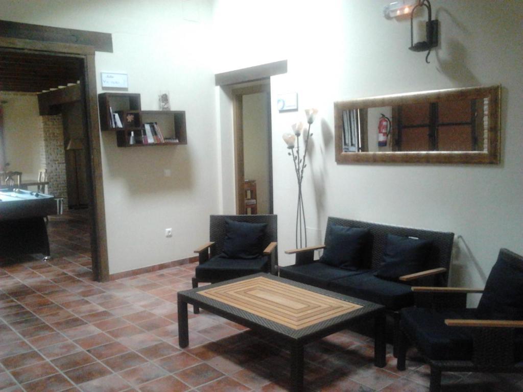 Vila Pago De Trascasas Cubillas de Santa Marta Exteriér fotografie